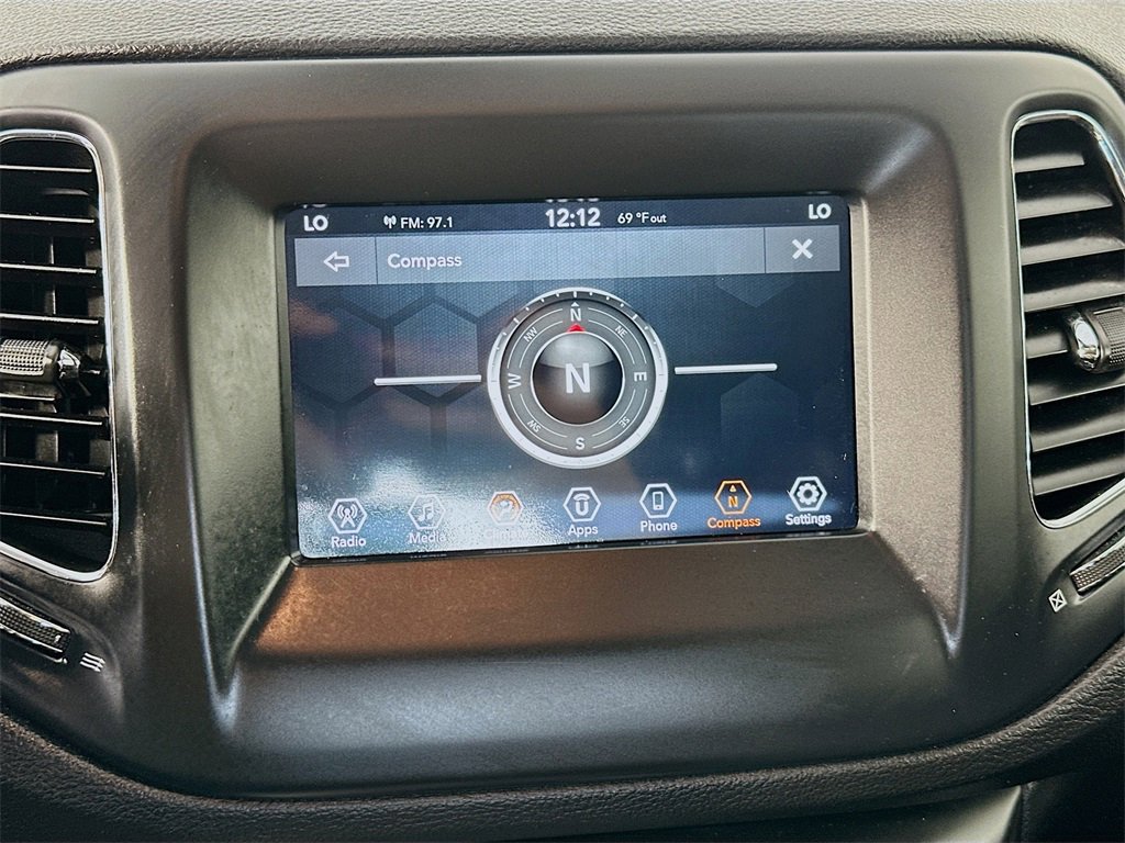 Used 2020 Jeep Compass Latitude image 13