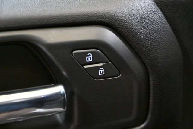 Used 2025 Chevrolet Silverado 1500 Custom w/ Turbomax Blackout Package AWD/4WD image 46