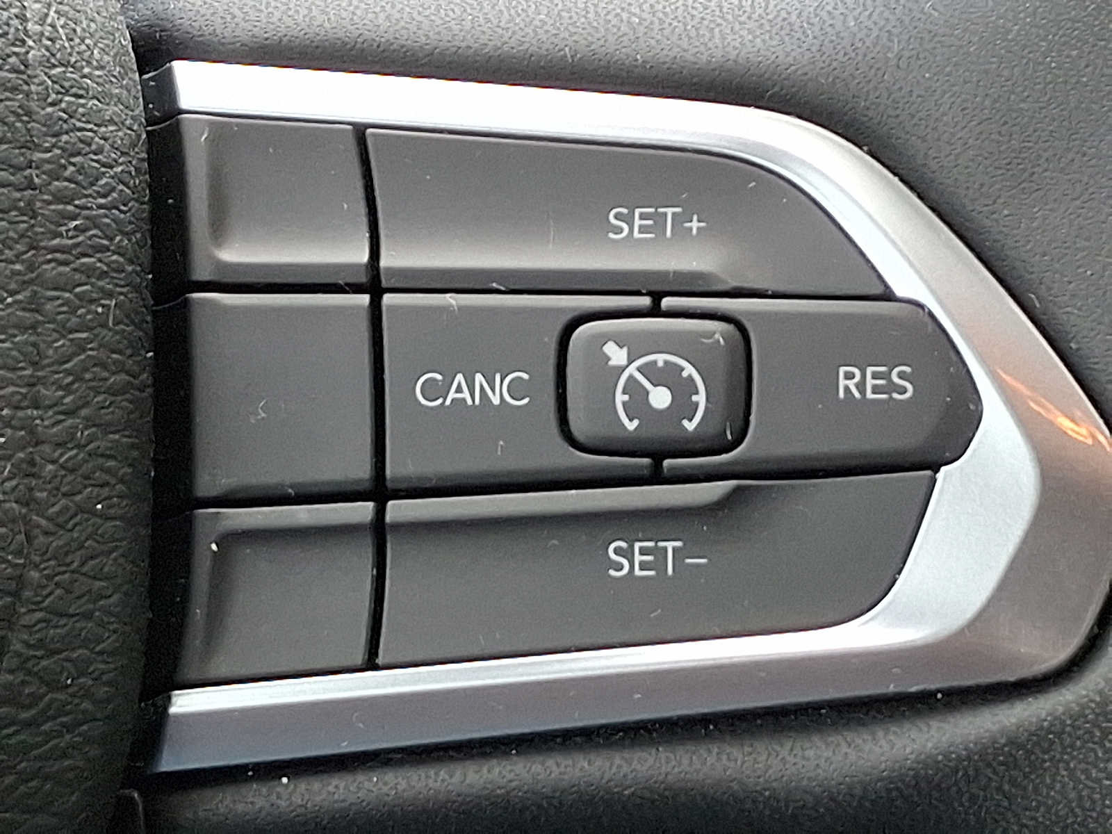 Used 2023 Jeep Compass Latitude AWD/4WD image 22
