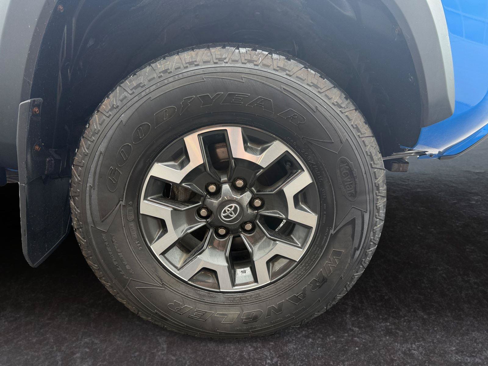 Used 2021 Toyota Tacoma TRD Pro AWD/4WD image 29