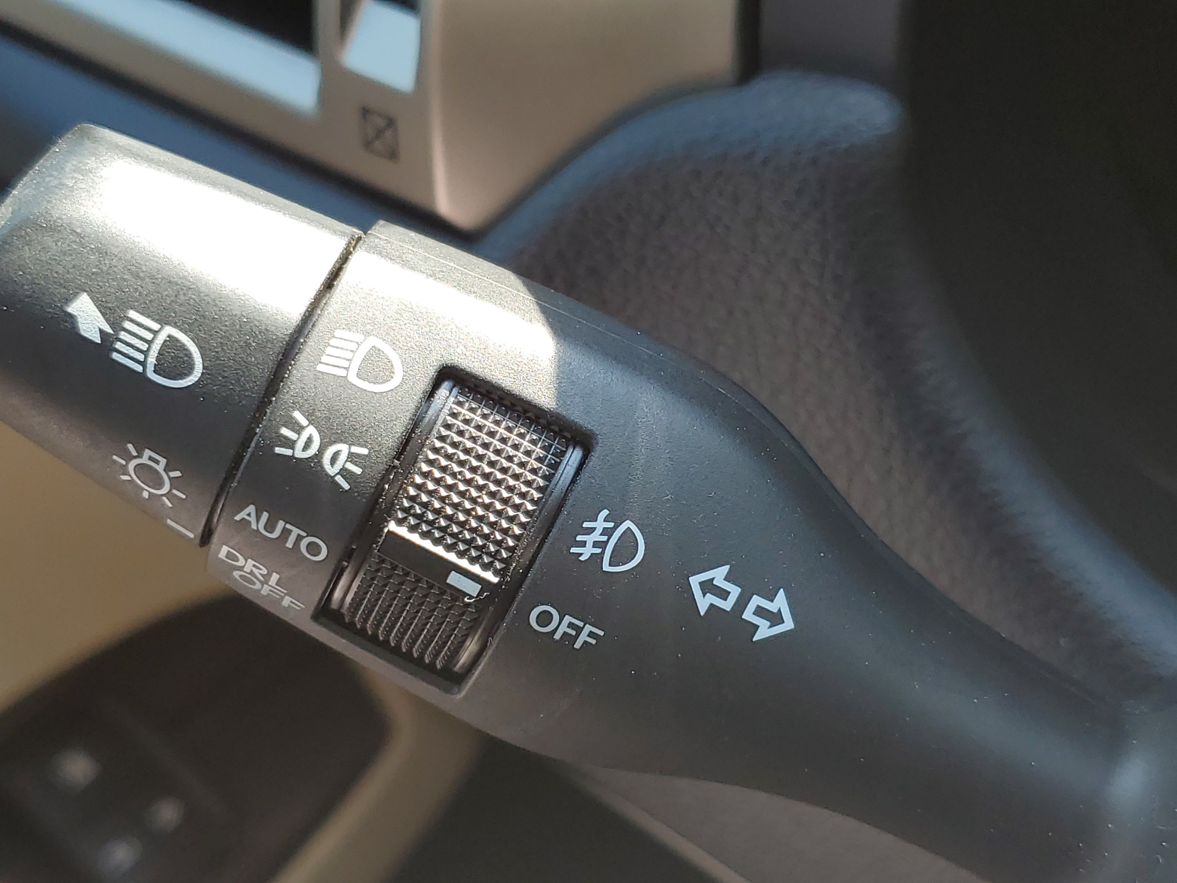 Used 2021 Lexus GX 460 Premium w/ Premium Package AWD/4WD image 12