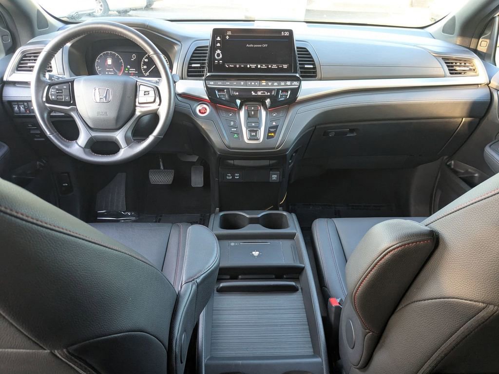 Used 2025 Honda Odyssey Sport-L image 27