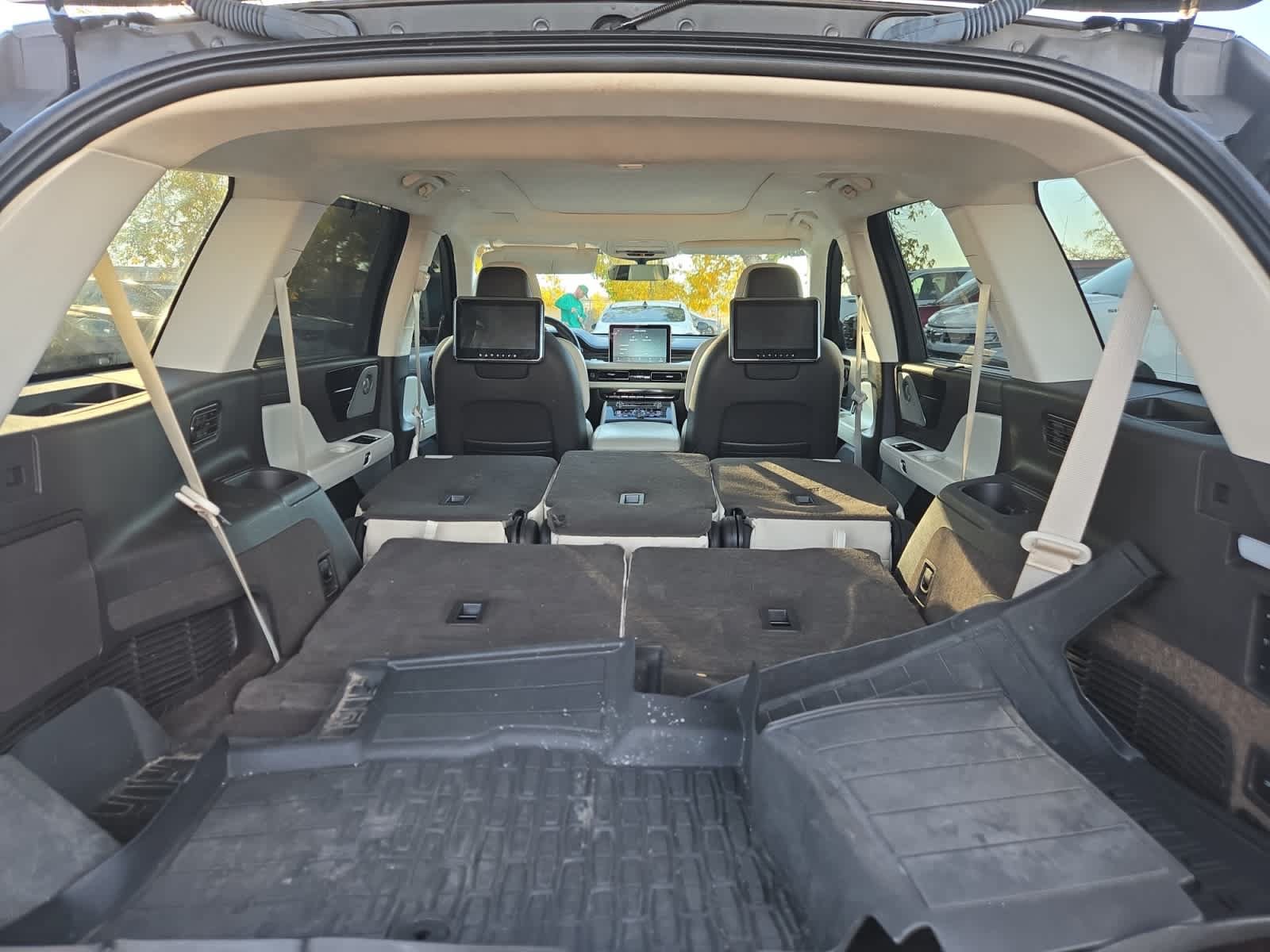 Used 2023 Lincoln Aviator Black Label w/ Dynamic Handling Package AWD/4WD image 21