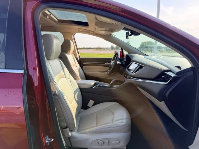 Used 2018 Buick Enclave Premium w/ Experience Buick Package AWD/4WD image 11