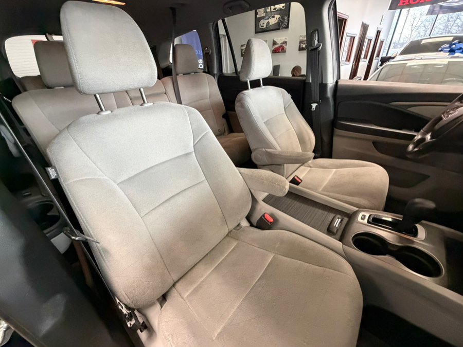 Used 2019 Honda Pilot EX image 30