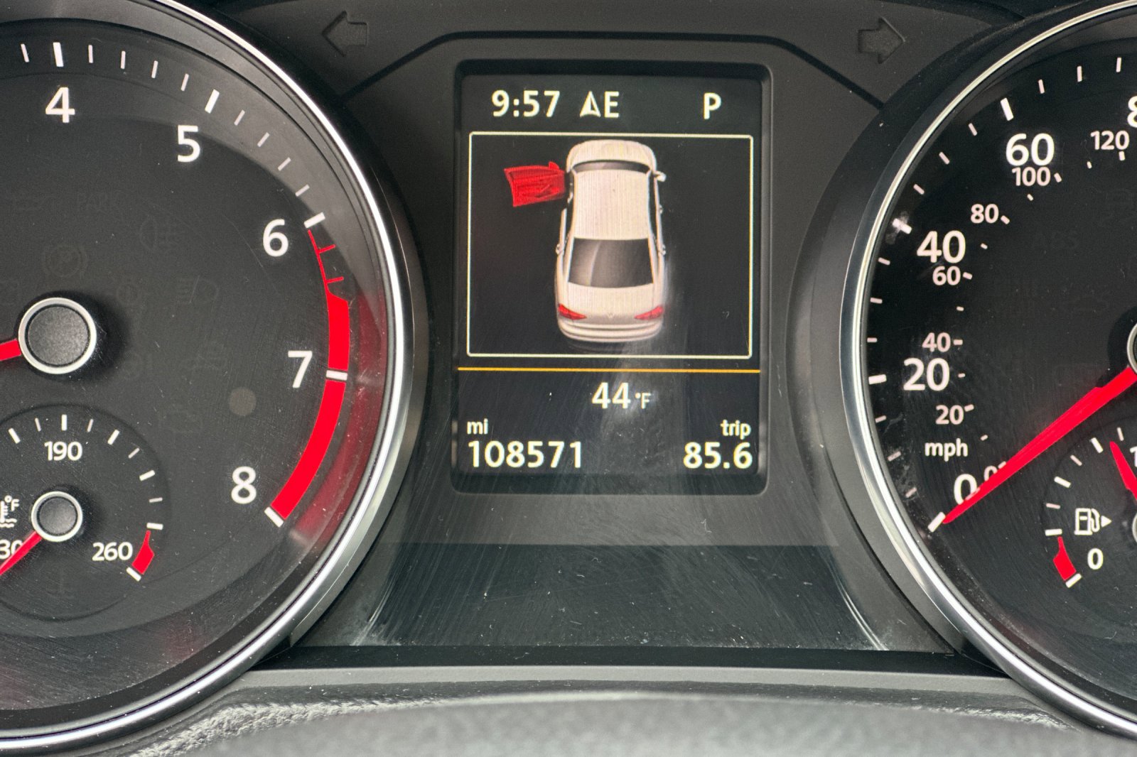 Used 2017 Volkswagen Passat 1.8T SE image 27