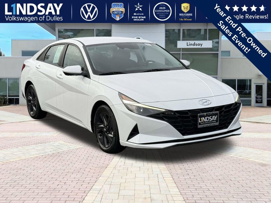 Used 2022 Hyundai Elantra SEL w/ Convenience Package image 1