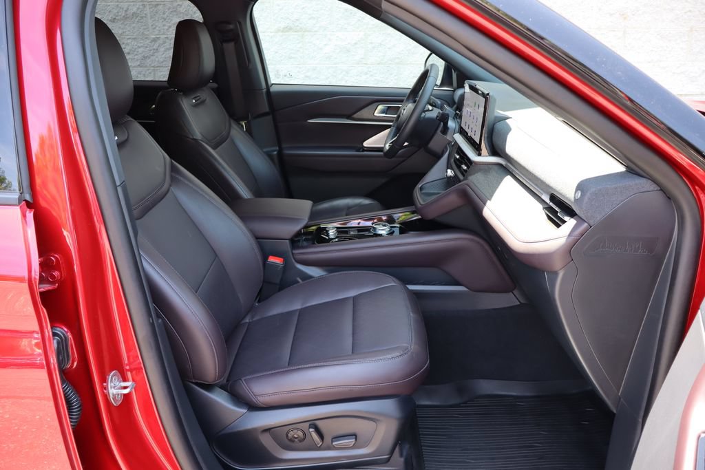 Used 2026 Ford Explorer Platinum AWD/4WD image 36