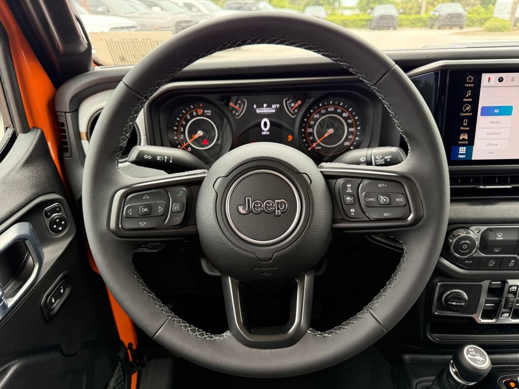 New 2026 Jeep Gladiator Sport AWD/4WD image 14