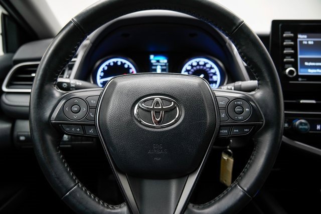 Used 2023 Toyota Camry SE image 31