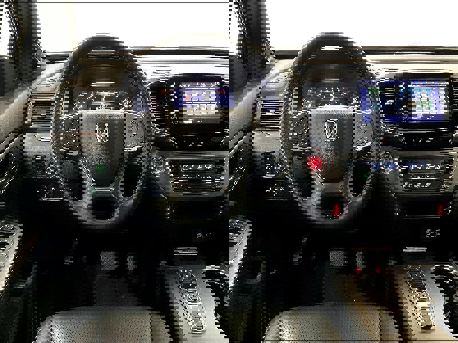 Used 2023 Honda Passport EX-L image 17