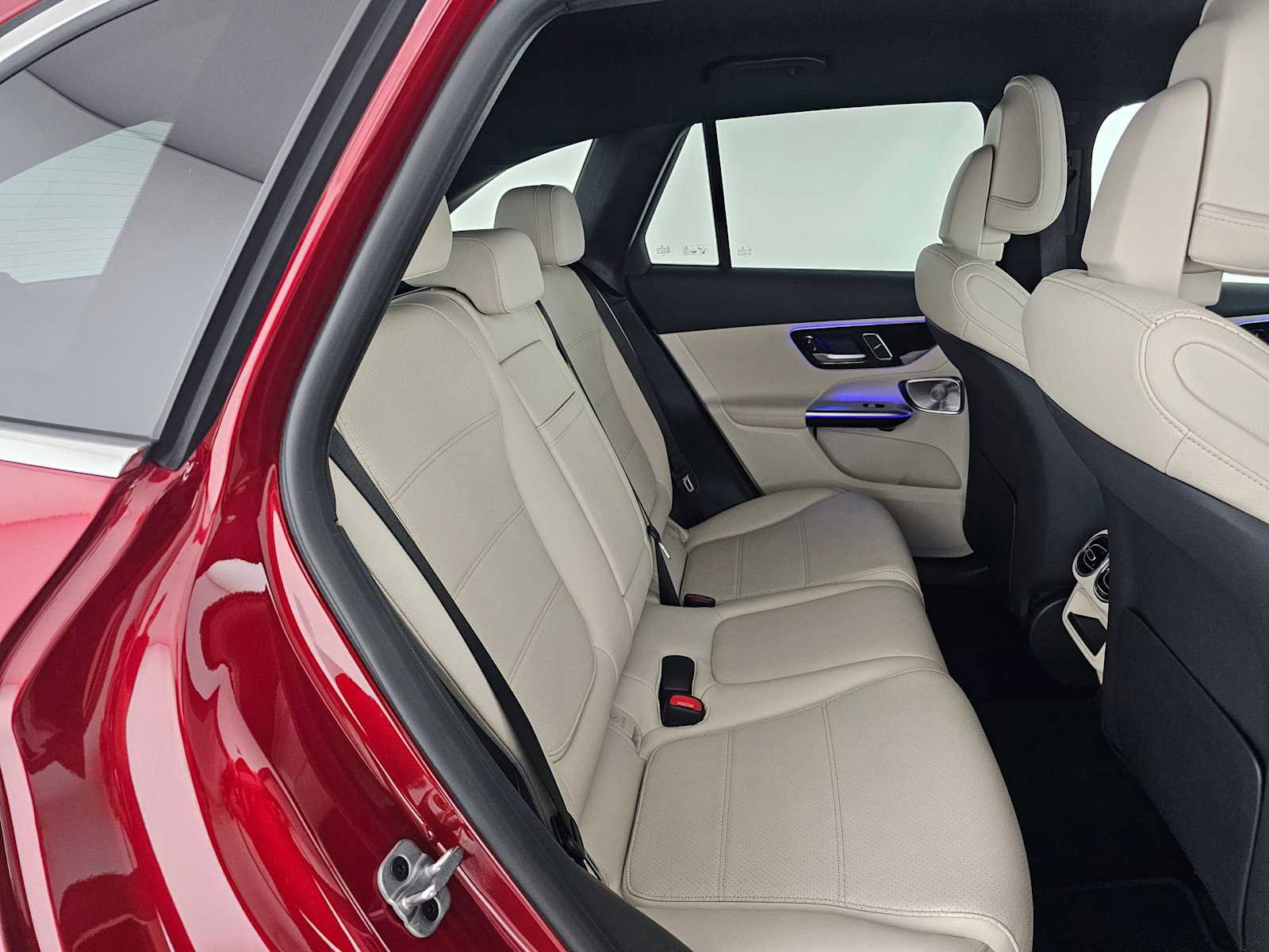 Certified 2025 Mercedes-Benz GLC 300 image 14