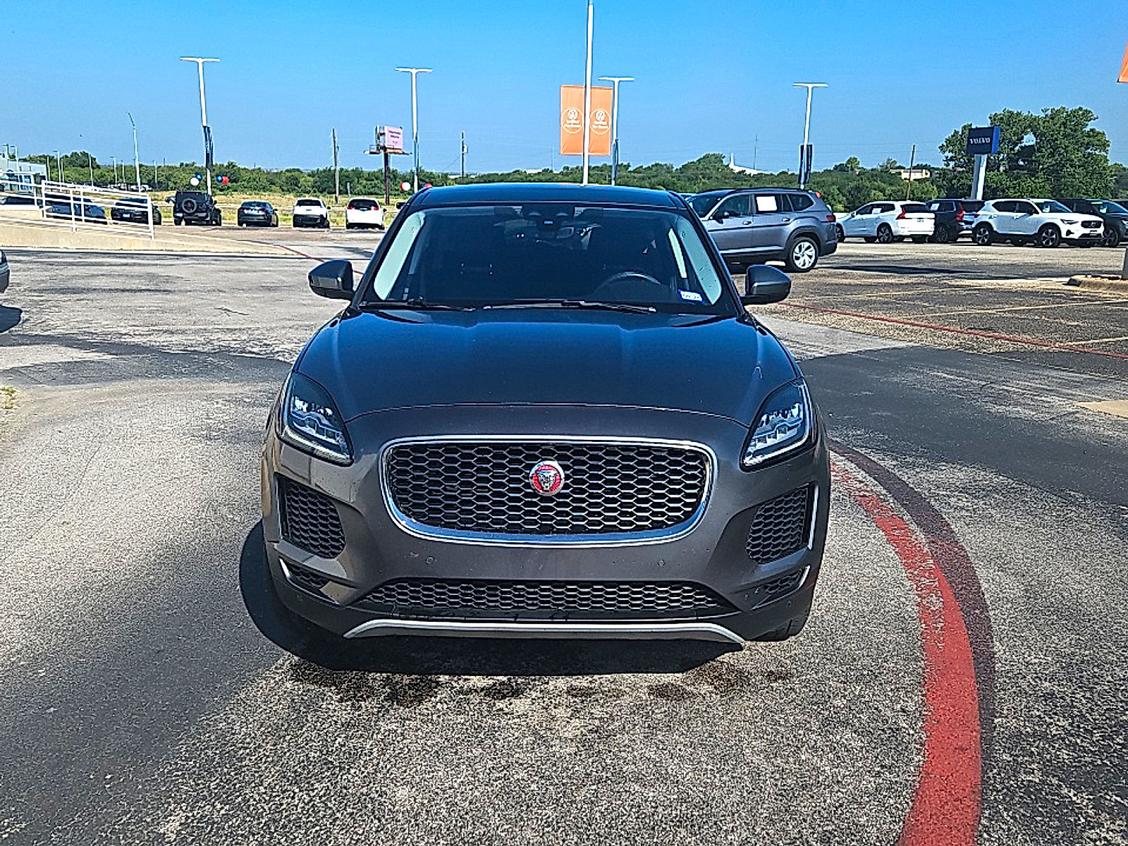 Used 2020 Jaguar E-PACE SE AWD/4WD image 2
