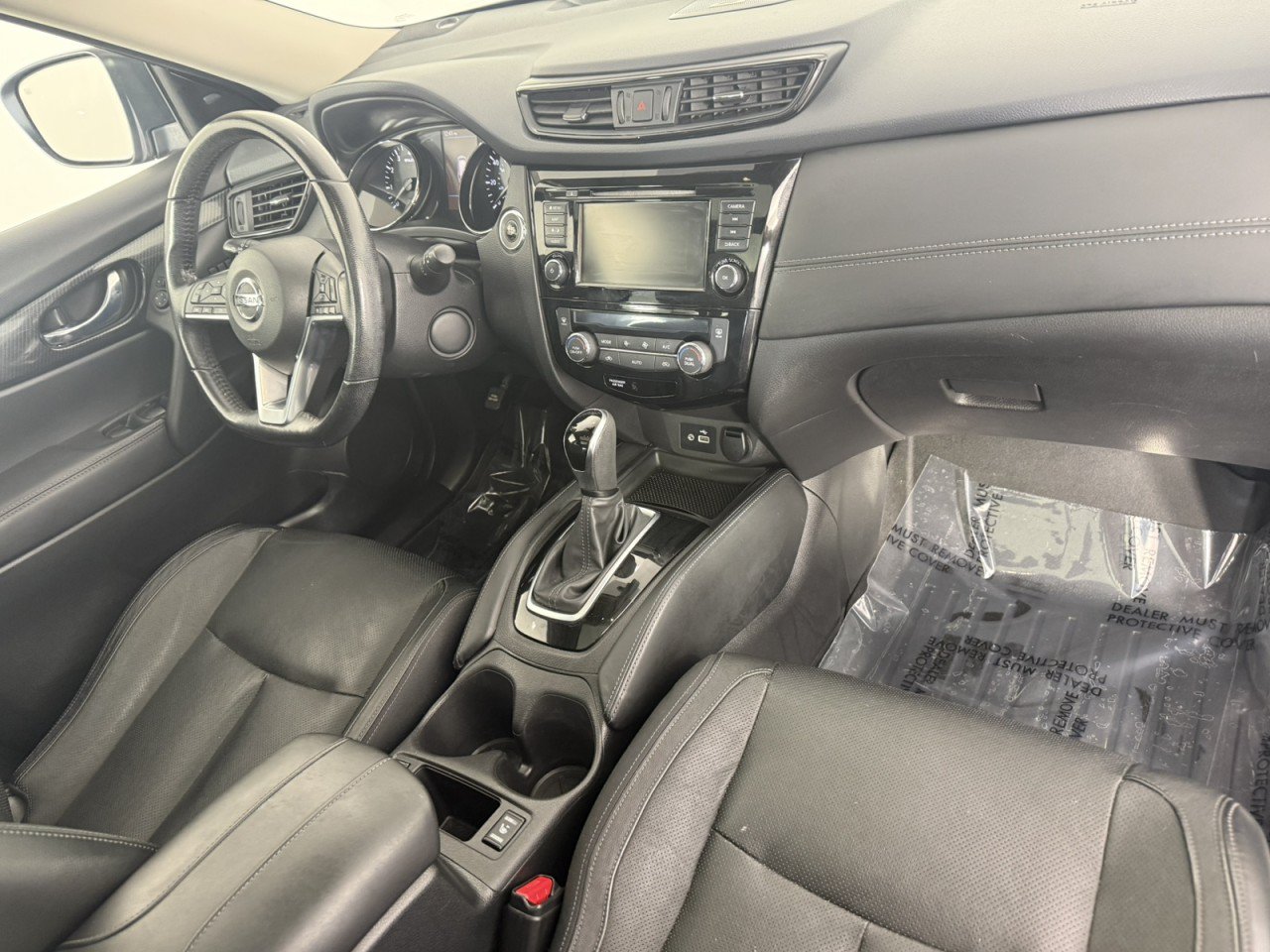Used 2018 Nissan Rogue SL w/ Premium Package AWD/4WD image 11