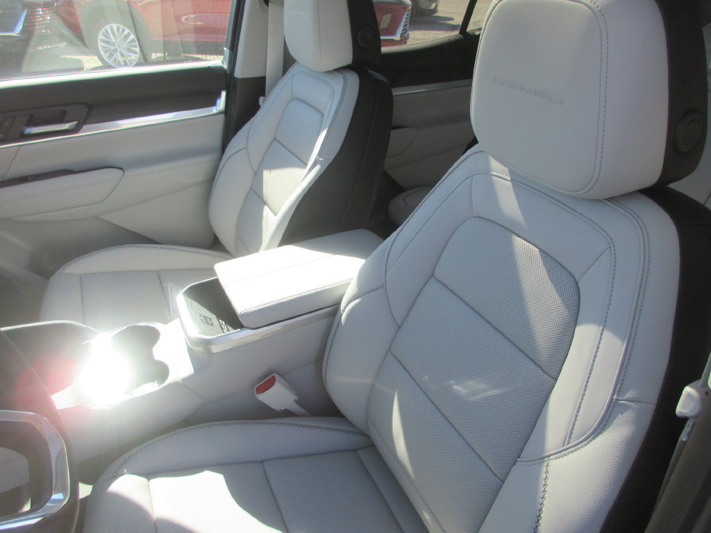 New 2027 GMC Terrain Denali AWD/4WD image 11
