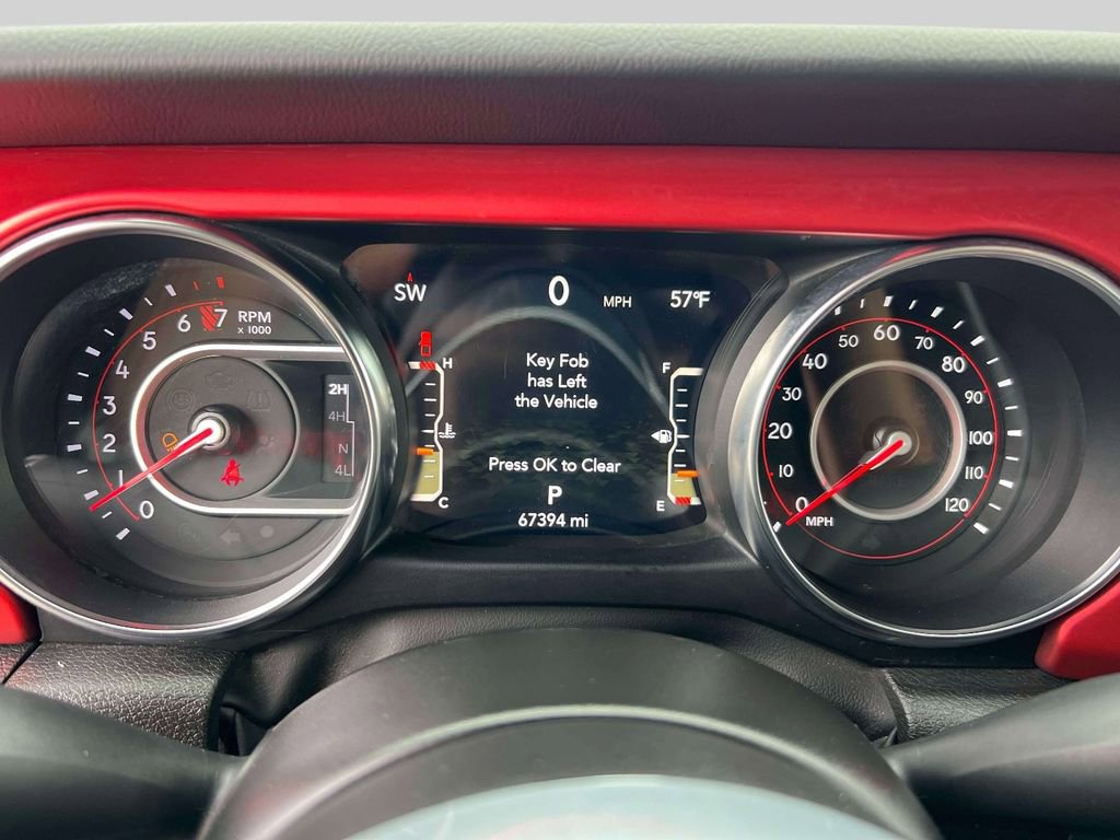 Used 2022 Jeep Gladiator Rubicon w/ Dual Top Group AWD/4WD image 23