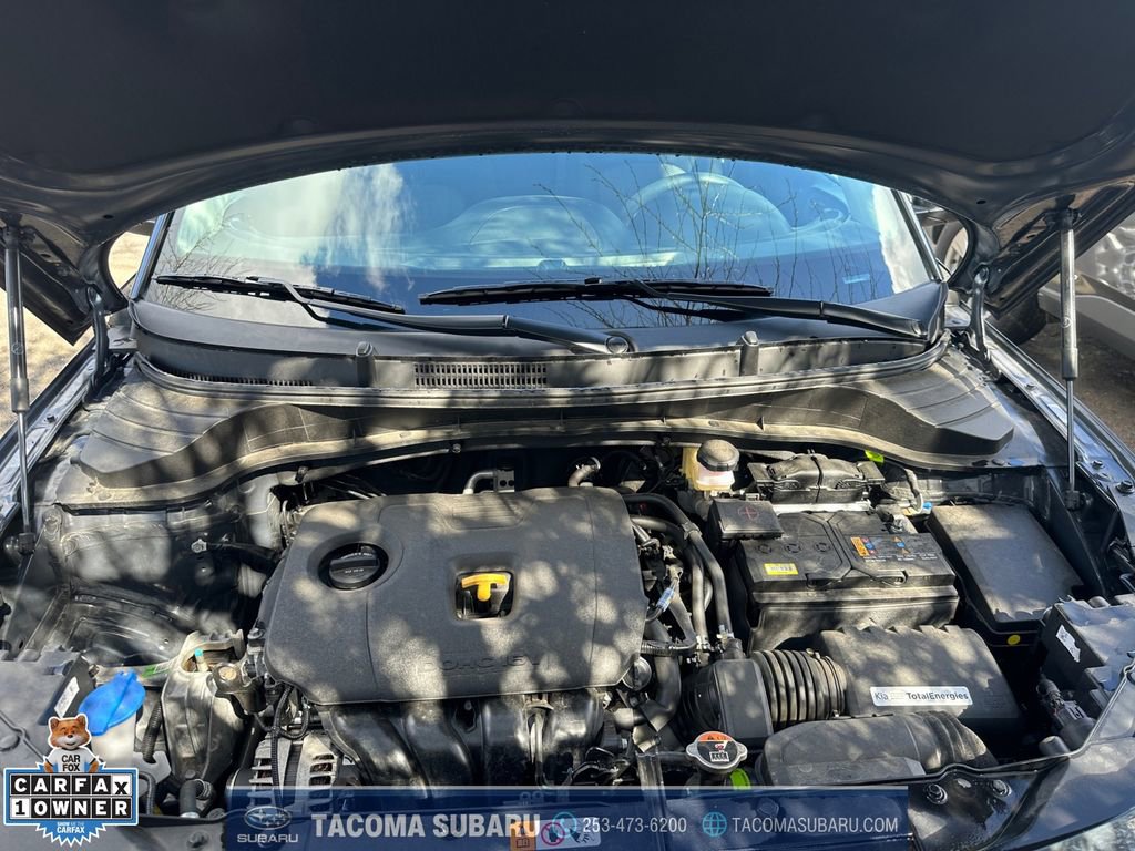 Used 2025 Kia Soul LX w/ LX Technology Package FWD image 20