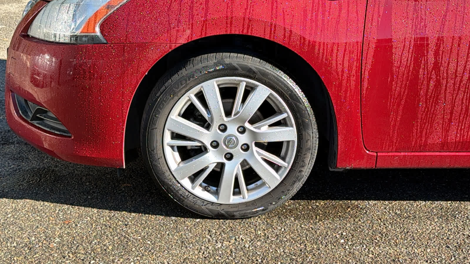 Used 2013 Nissan Sentra SL w/ Leather Pkg FWD image 9