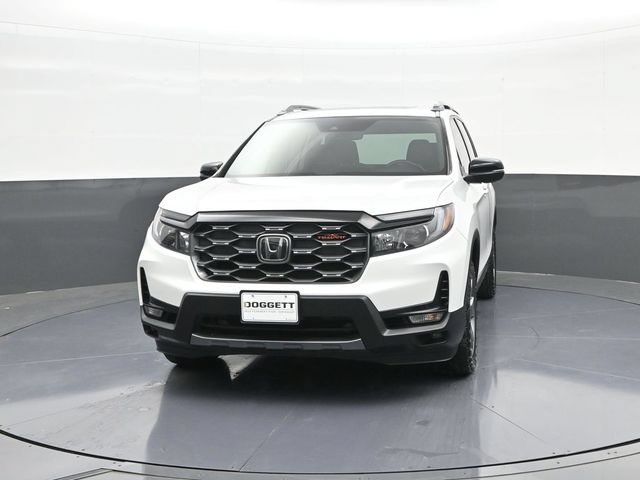 Certified 2024 Honda Passport TrailSport image 30