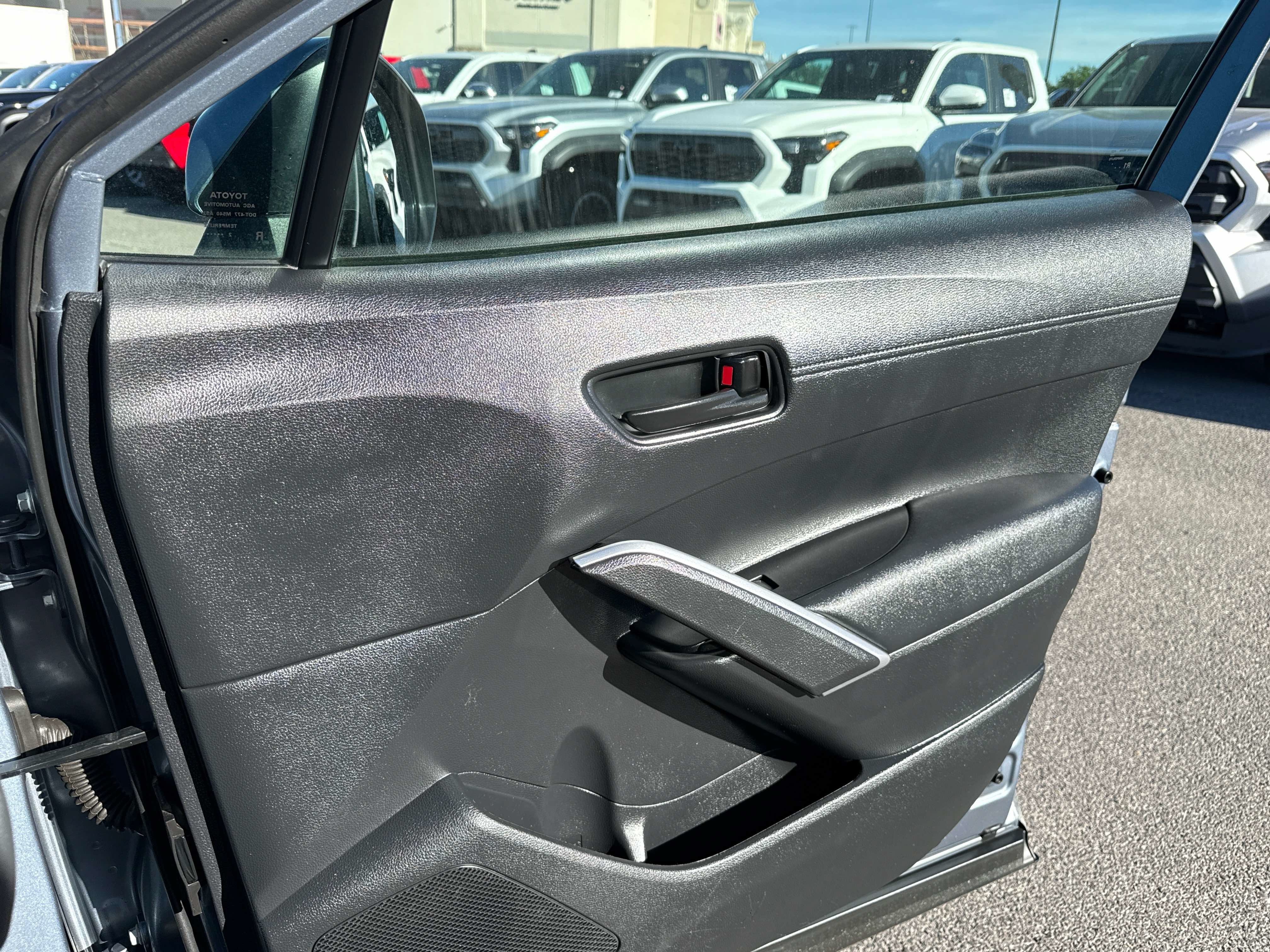 Used 2024 Toyota Corolla Cross AWD Hybrid image 19