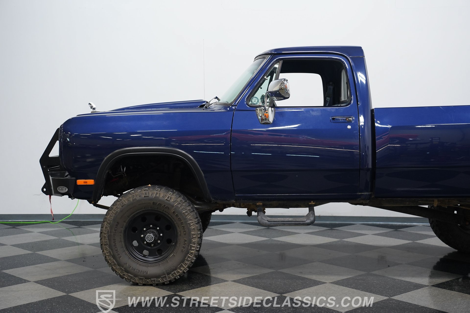 Used 1988 Dodge D/W Truck 250 AWD/4WD image 23