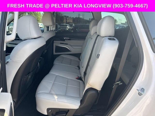 Used 2025 Kia Telluride SX image 11