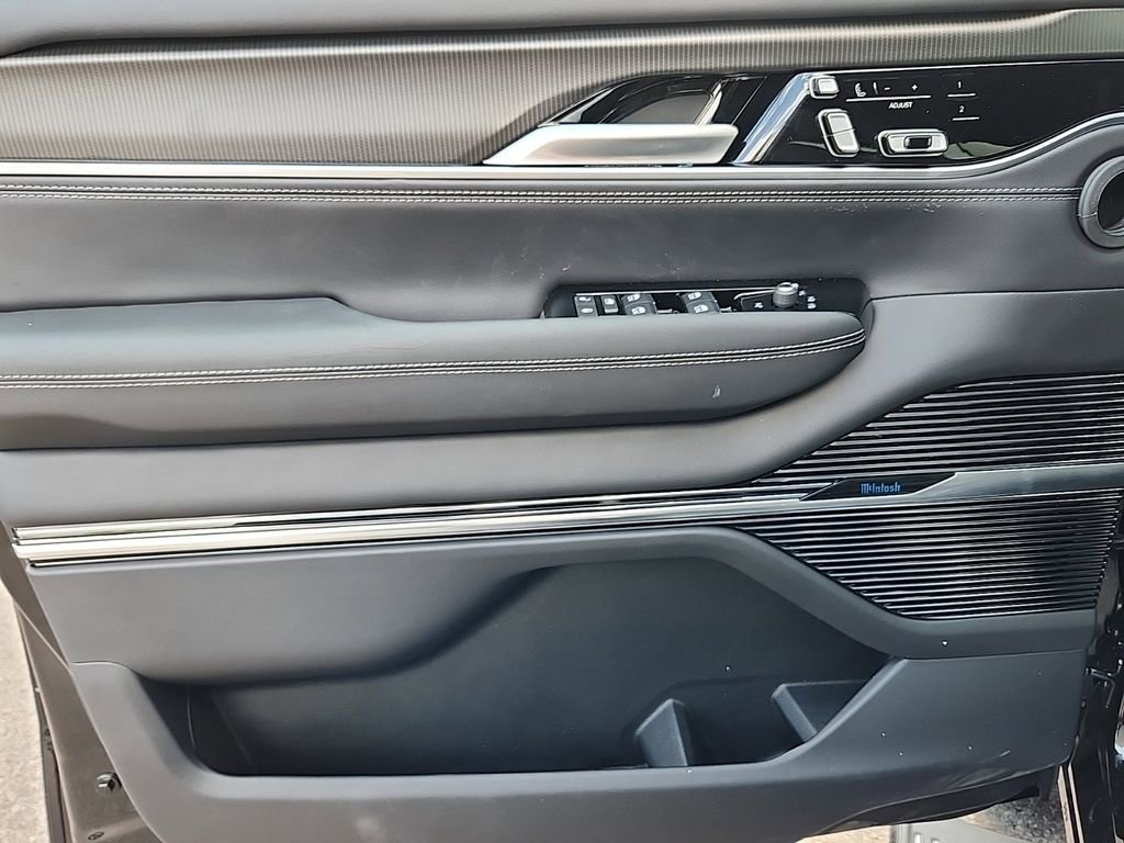 New 2024 Jeep Grand Wagoneer Series II w/ Quick Order Packagew 28T image 5