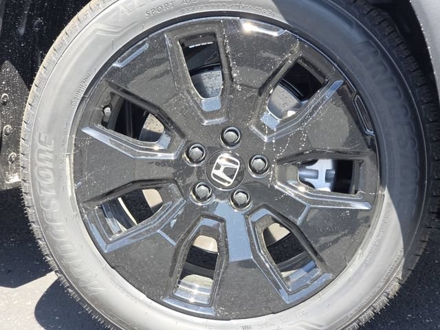 New 2026 Honda Pilot Black Edition image 4