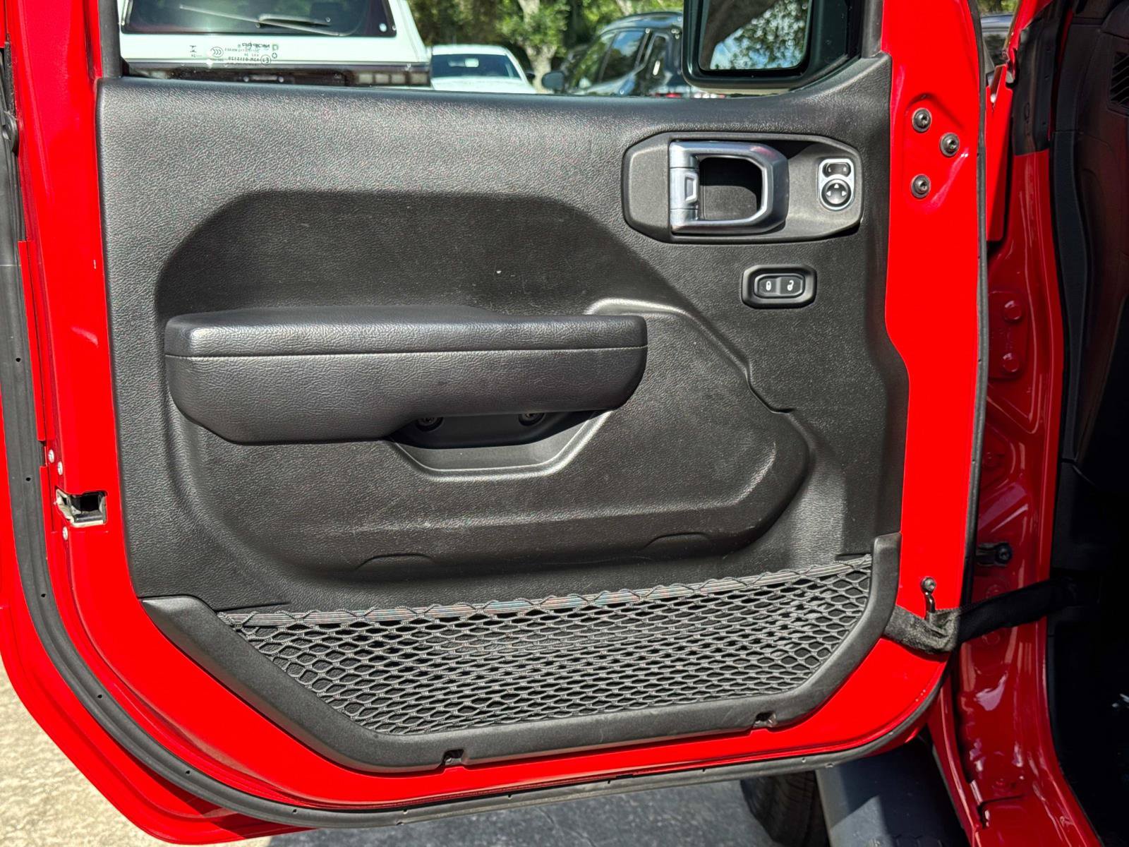 Used 2024 Jeep Wrangler Unlimited Sport AWD/4WD image 16