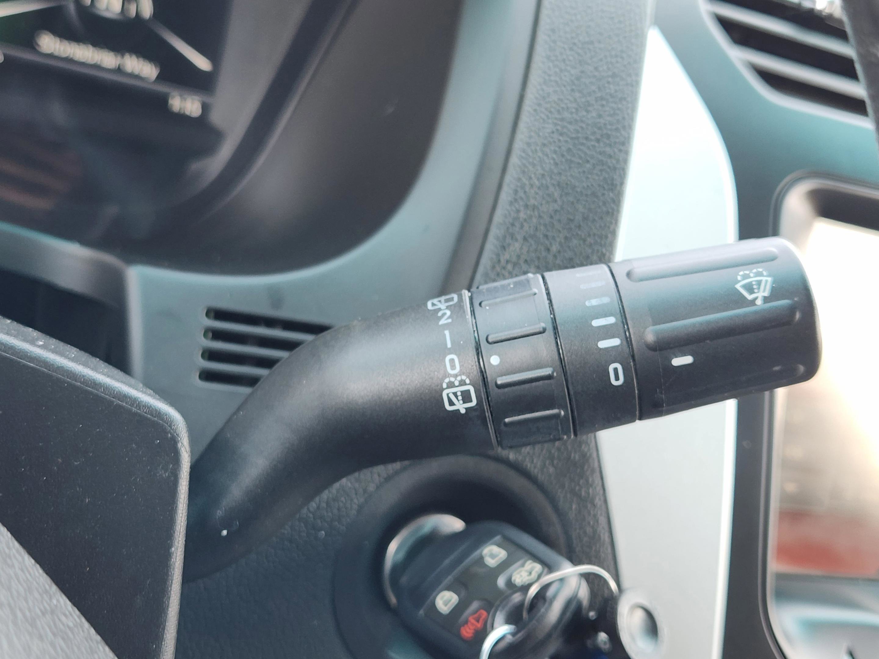 Used 2014 Ford Explorer XLT w/ Equipment Group 202A image 21