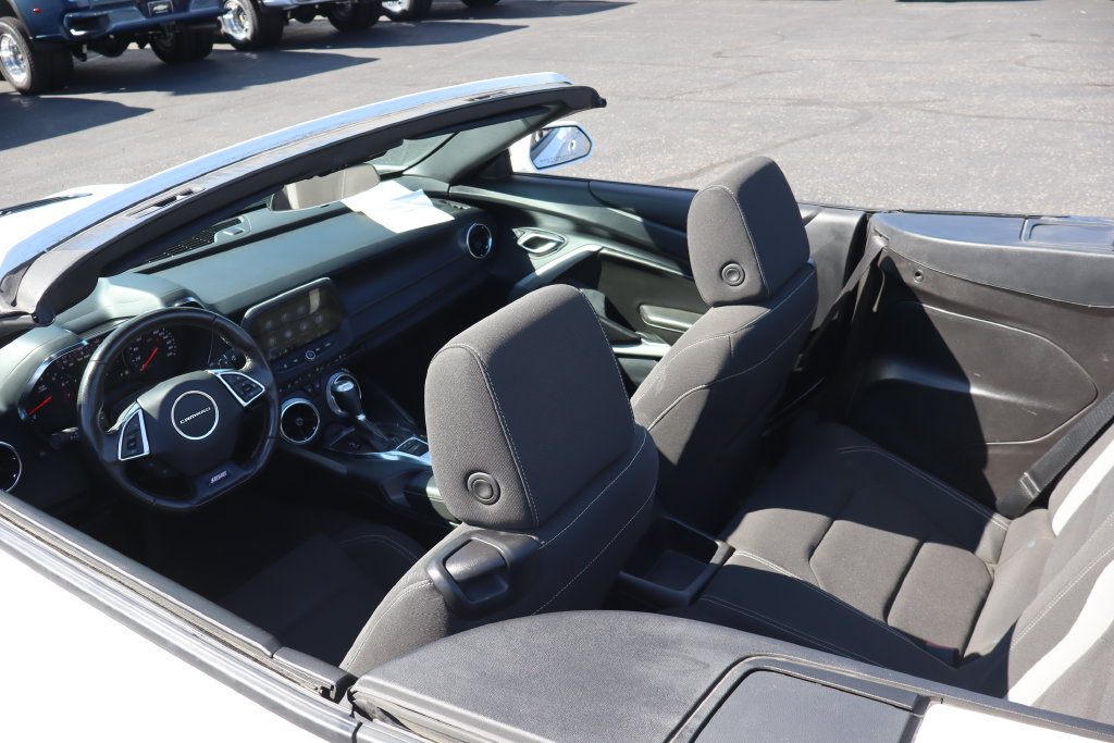 Used 2024 Chevrolet Camaro SS RWD image 17
