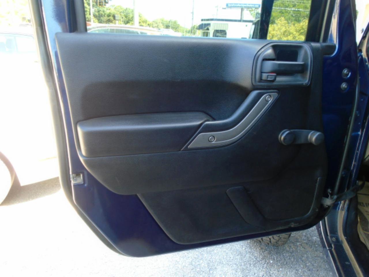 Used 2013 Jeep Wrangler Sport image 10