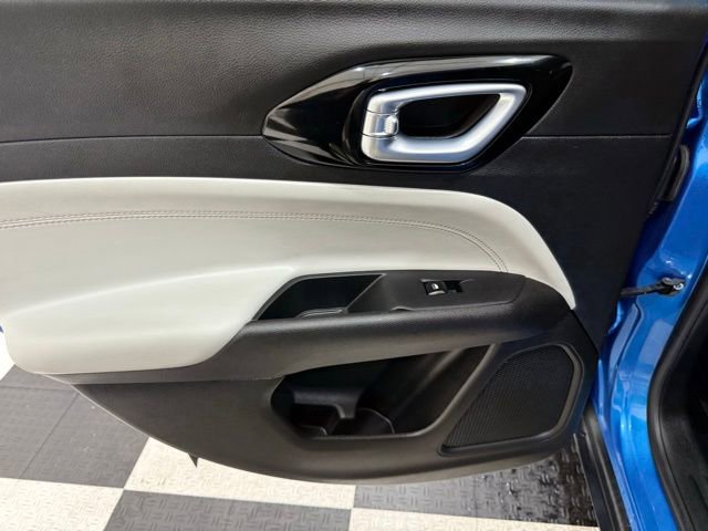 Used 2024 Jeep Compass Limited image 12