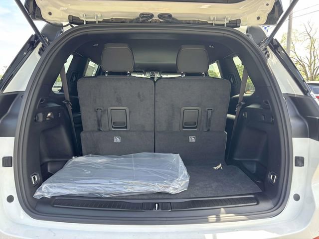 New 2026 Jeep Grand Cherokee L Laredo AWD/4WD image 33