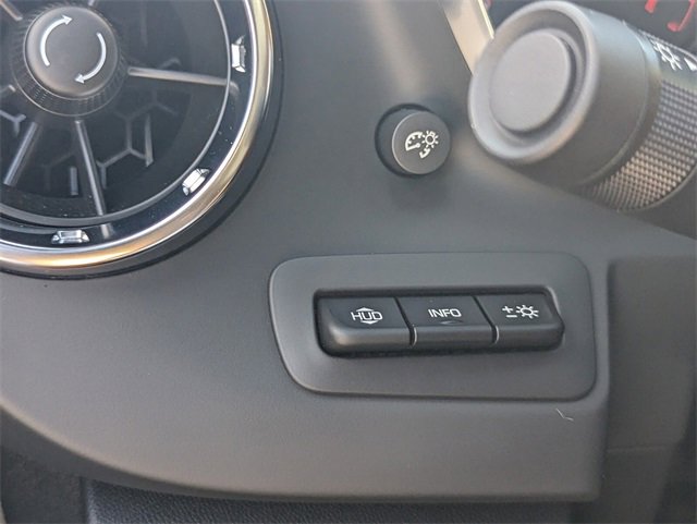 Used 2022 Chevrolet Camaro ZL1 image 29