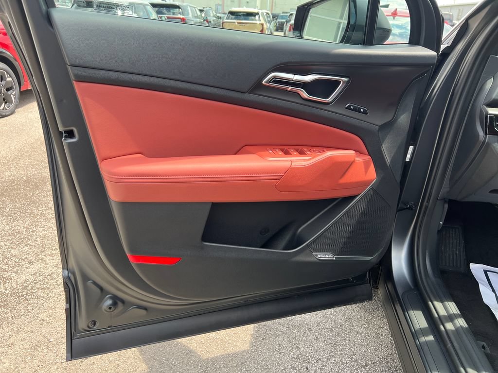 New 2027 Kia Sportage SX Prestige AWD/4WD image 12