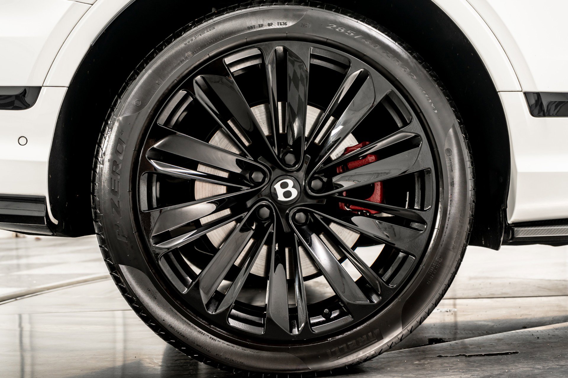 Used 2021 Bentley Bentayga Speed image 35