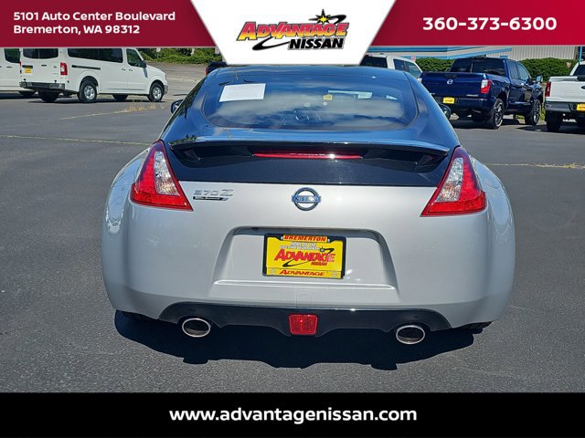 Used 2020 Nissan 370Z w/ Sport Package image 4