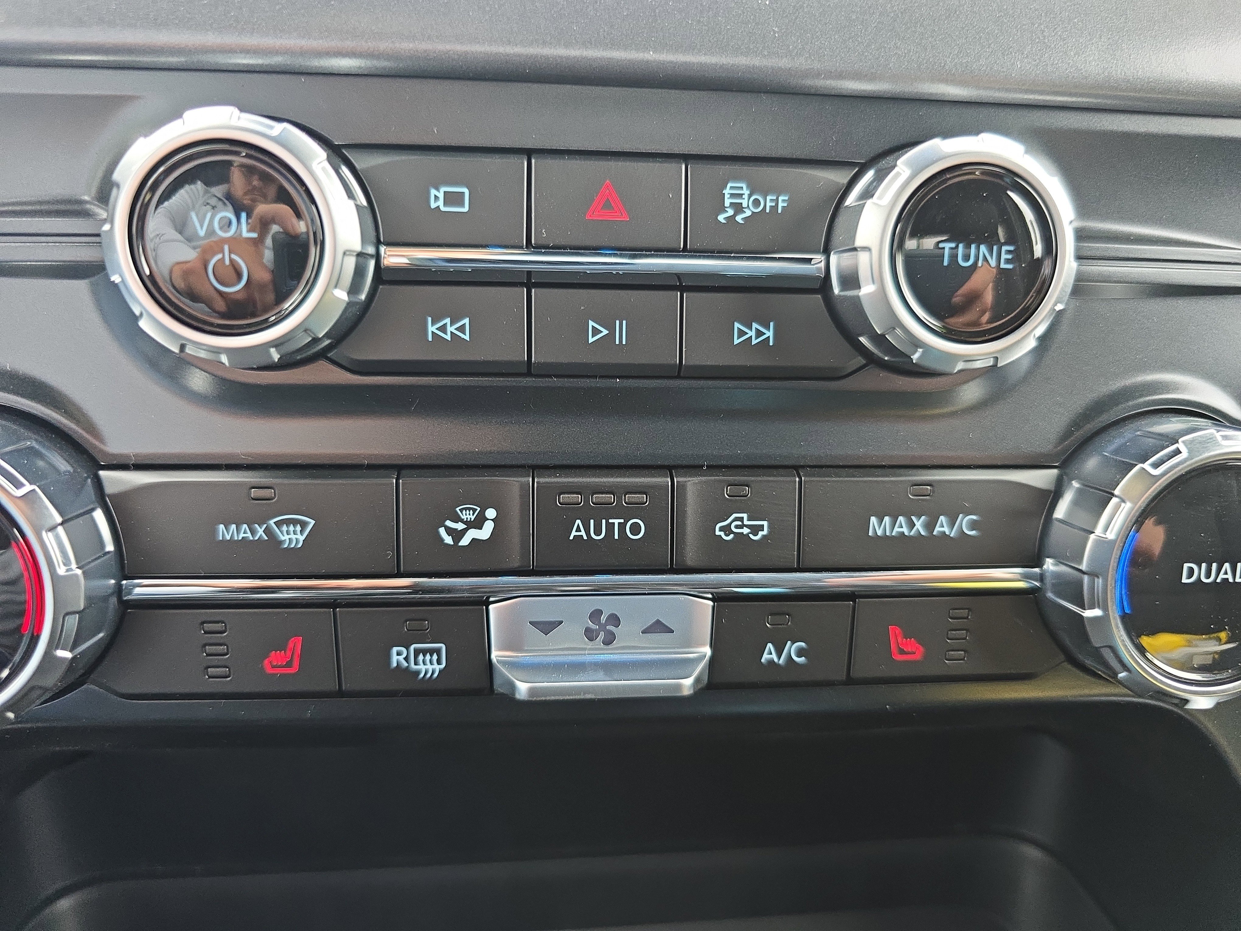 New 2025 Ford F150 XLT image 34