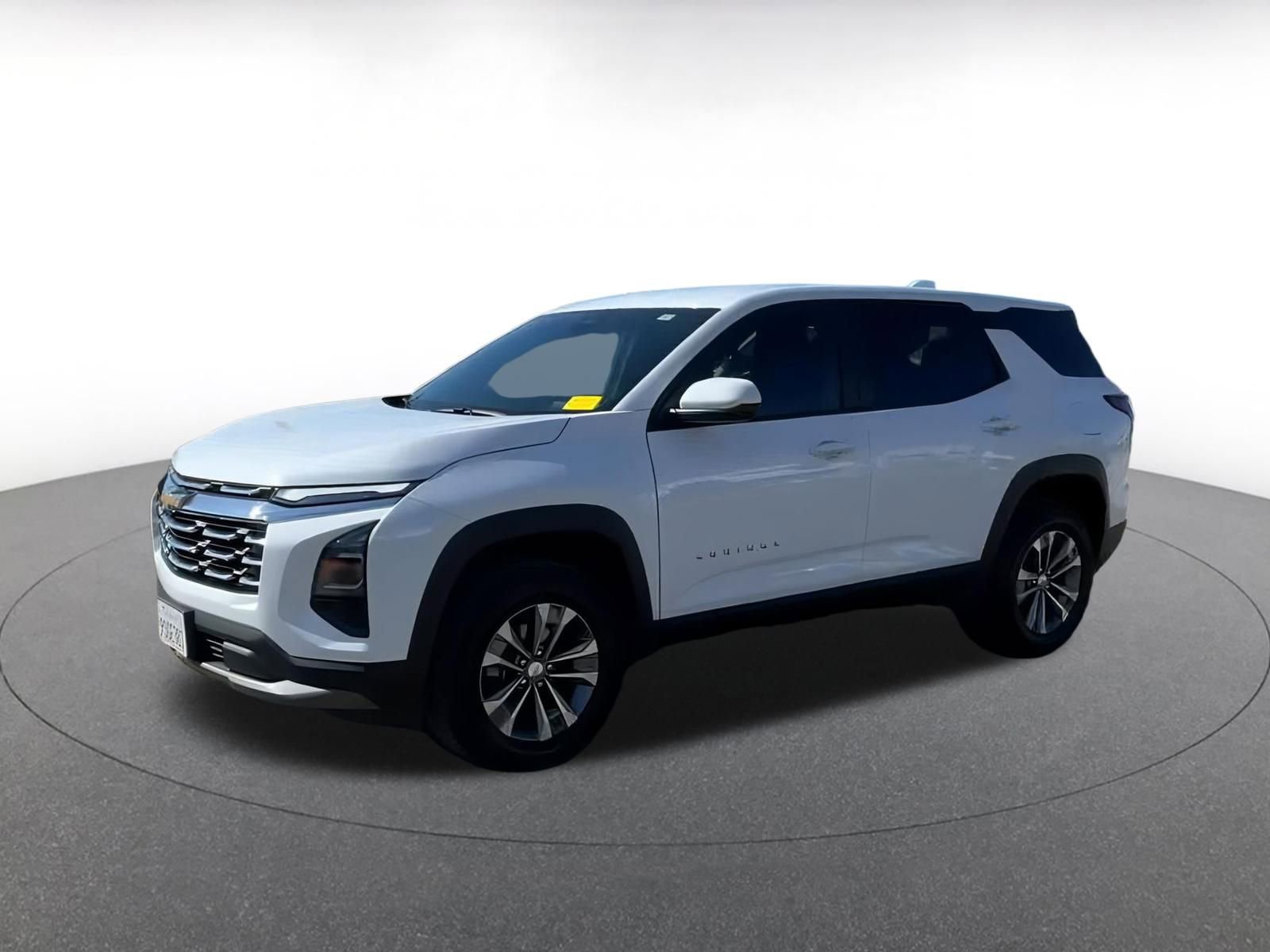 Used 2025 Chevrolet Equinox LT image 7