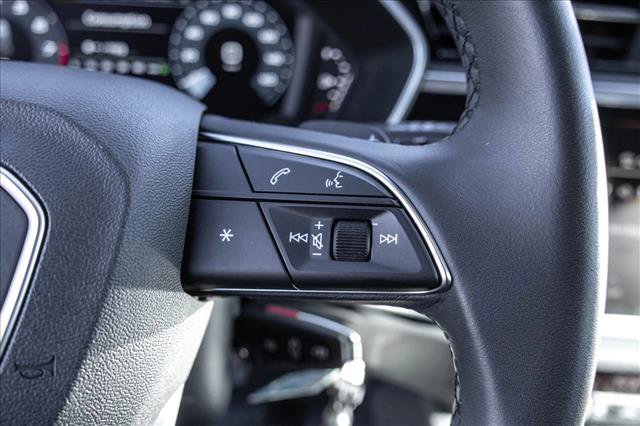 Used 2025 Audi Q3 2.0T Premium image 15