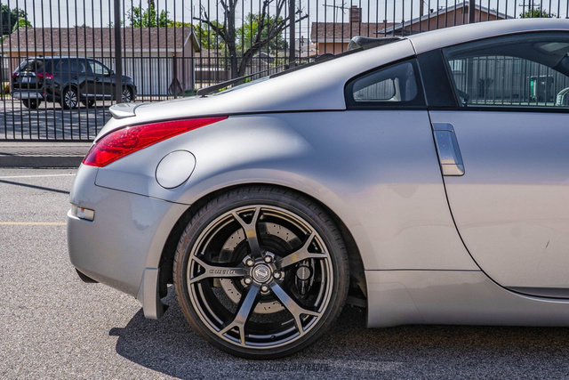 Used 2006 Nissan 350Z Coupe w/ (N93) Cargo Convenience Pkg image 10