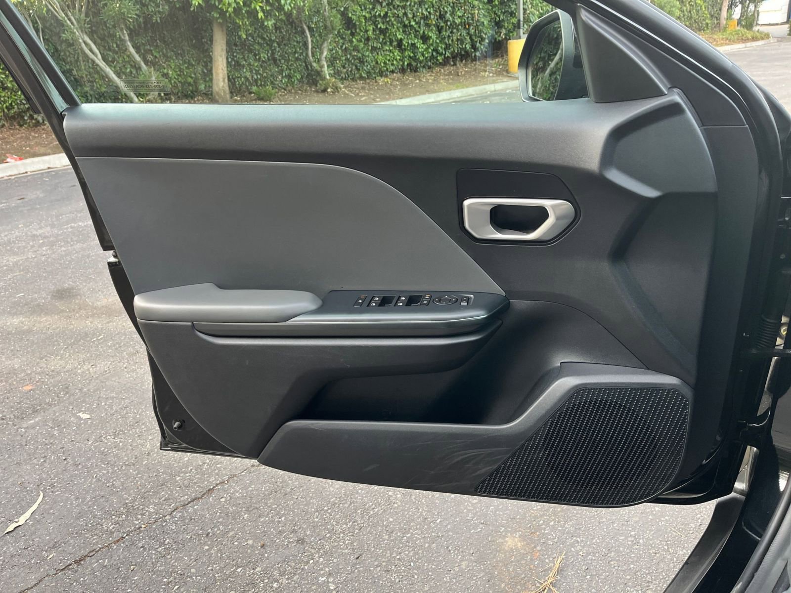 Used 2025 Kia K4 LXS image 18