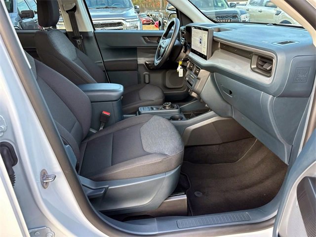 Used 2025 Ford Maverick XL image 14