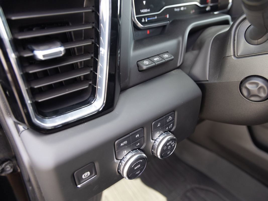 Used 2024 GMC Sierra 1500 Denali w/ Denali Reserve Package AWD/4WD image 19