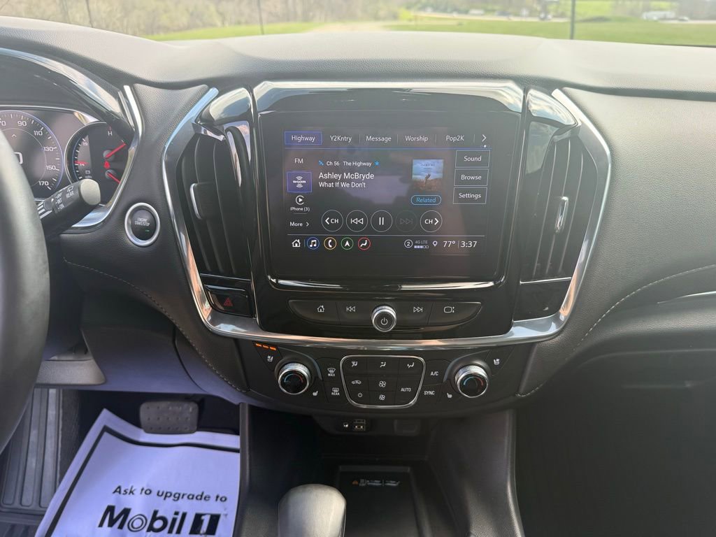 Used 2023 Chevrolet Traverse Premier w/ Redline Edition image 39