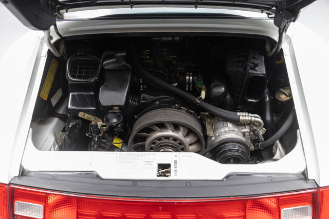 Used 1995 Porsche 911 Carrera image 32