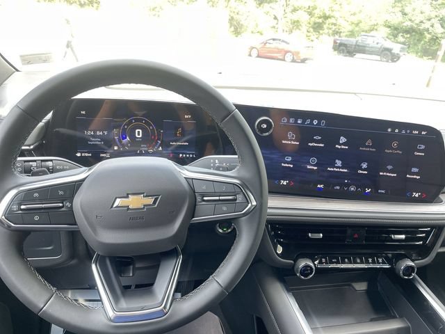 New 2026 Chevrolet Suburban LS AWD/4WD image 14