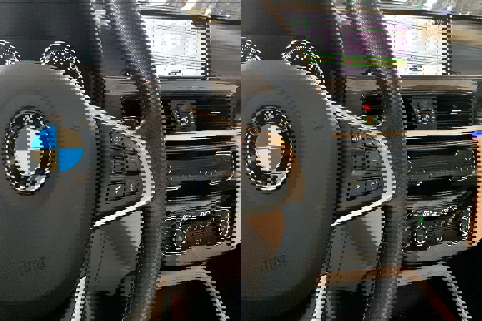 Used 2021 BMW X1 sDrive28i w/ Convenience Package image 24