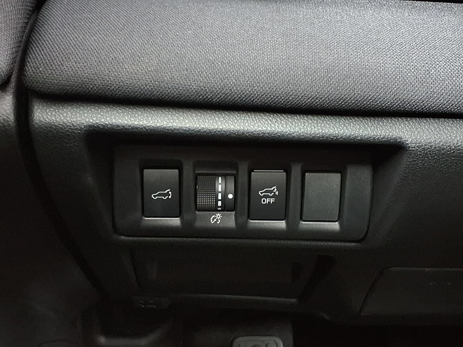 Certified 2025 Subaru Outback Premium AWD/4WD image 19